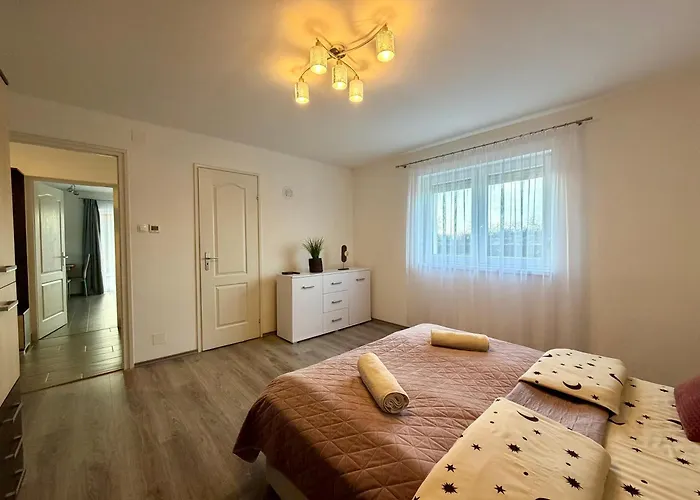 Διαμέρισμα Harsona Vendeghaz *